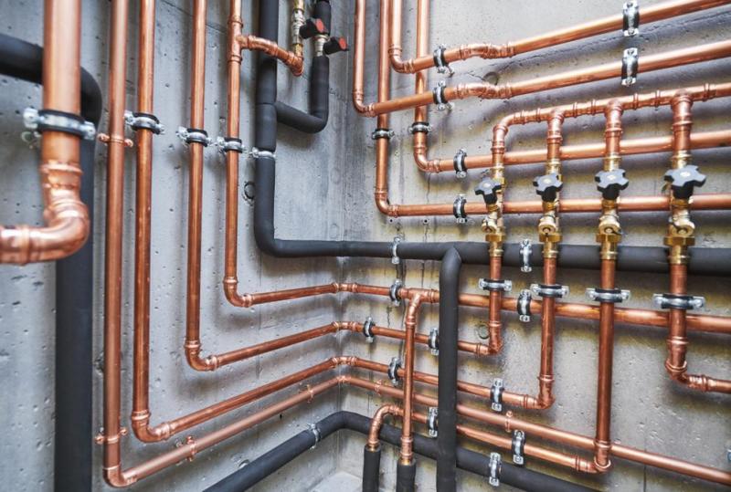 Fuite ou canalisation vieillissante, quand envisager un remplacement de tuyauterie &agrave; Vitry-sur-Seine ?